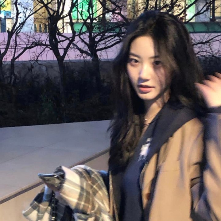 大学新生的秘密生活